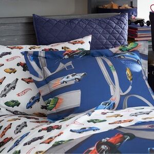 Pottery Barn Hot Wheels (Twin Size) Sheet Set